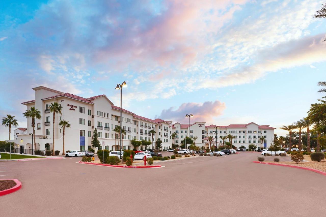 By Marriott Phoenix Chandler/south Chandler